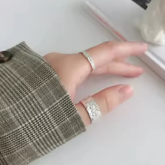 Silver Free Form Minimalist Ring - Picture 3 of 5